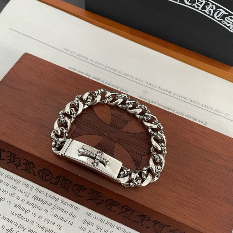 Ch*0me He**ts bracelets